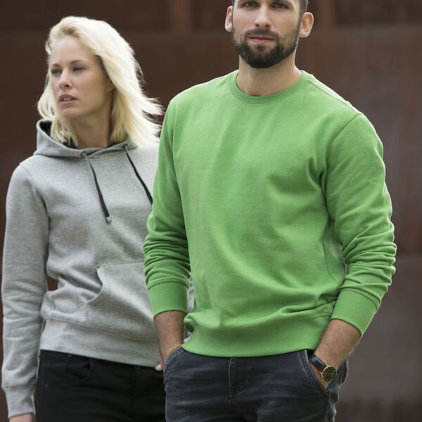 Classic Roundneck Thumbnail